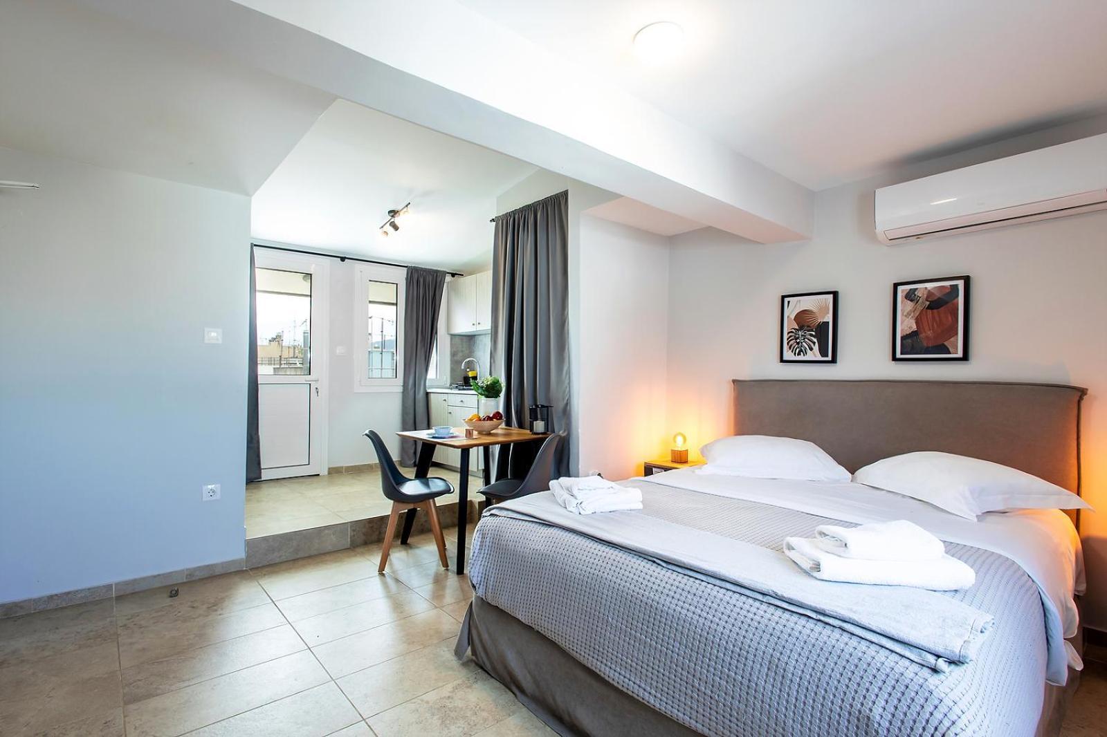 Aris123 By Smart Cozy Suites - Apartments In The Heart Of Athens - 5 Minutes From Metro - Available 24Hr Esterno foto
