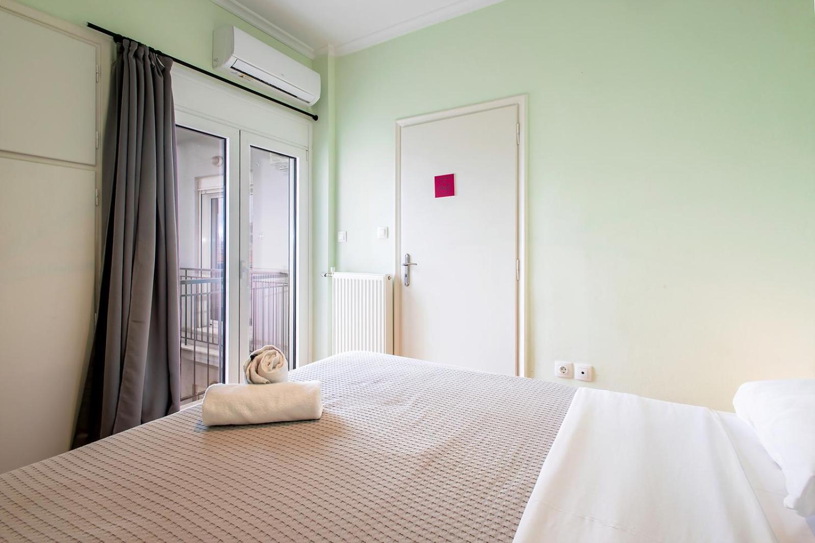 Aris123 By Smart Cozy Suites - Apartments In The Heart Of Athens - 5 Minutes From Metro - Available 24Hr Esterno foto