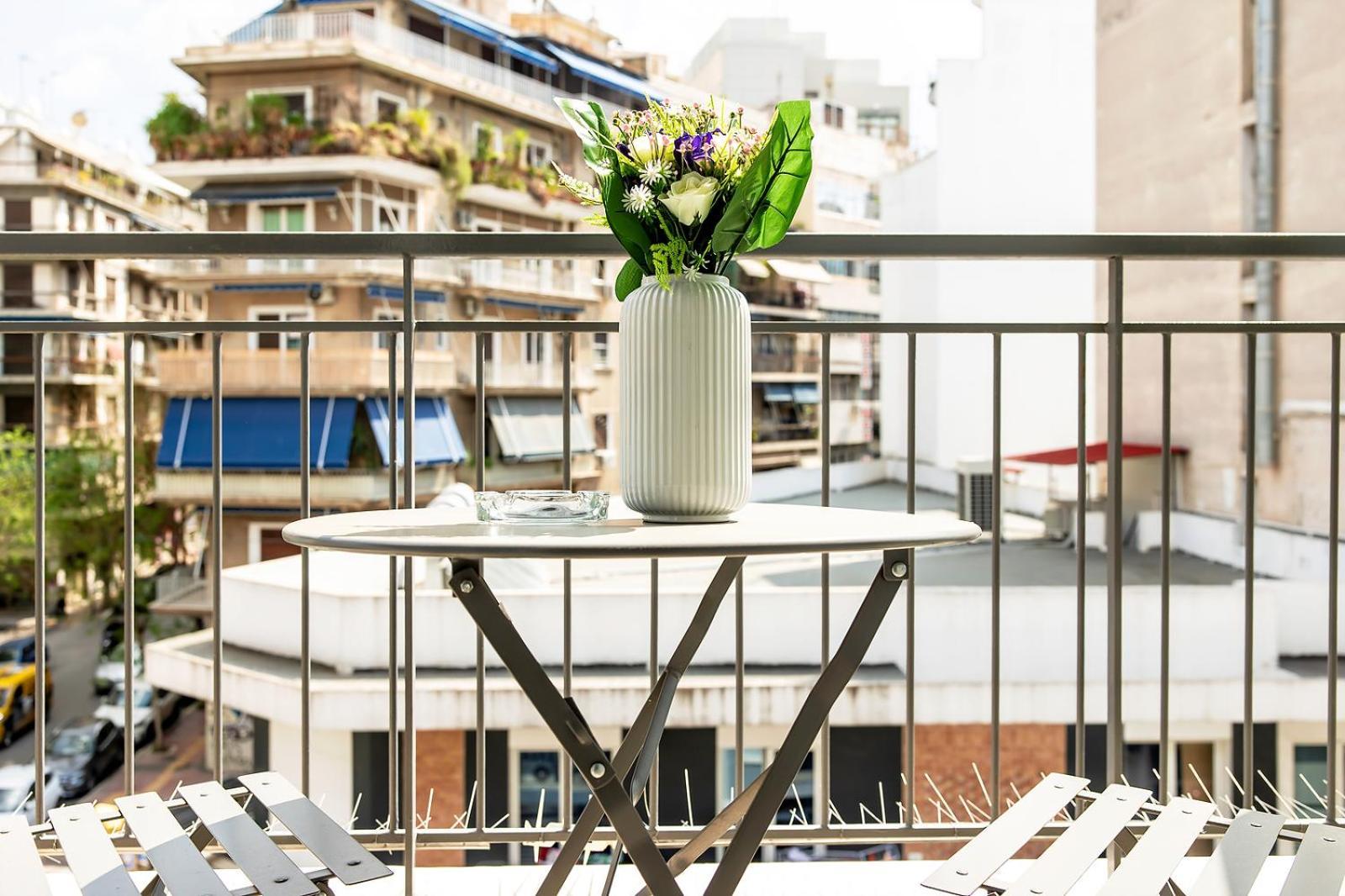 Aris123 By Smart Cozy Suites - Apartments In The Heart Of Athens - 5 Minutes From Metro - Available 24Hr Esterno foto